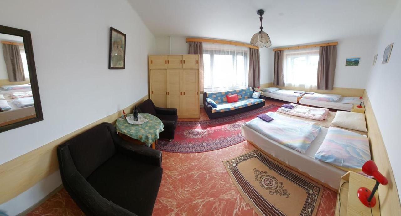 Pension Maan Tatranska Strba Esterno foto