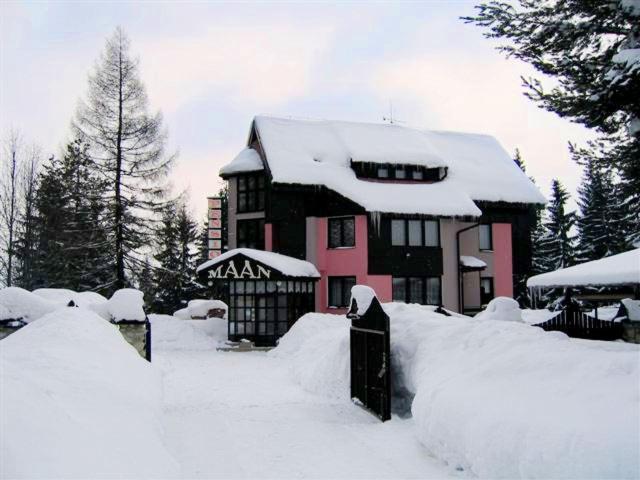 Pension Maan Tatranska Strba Esterno foto