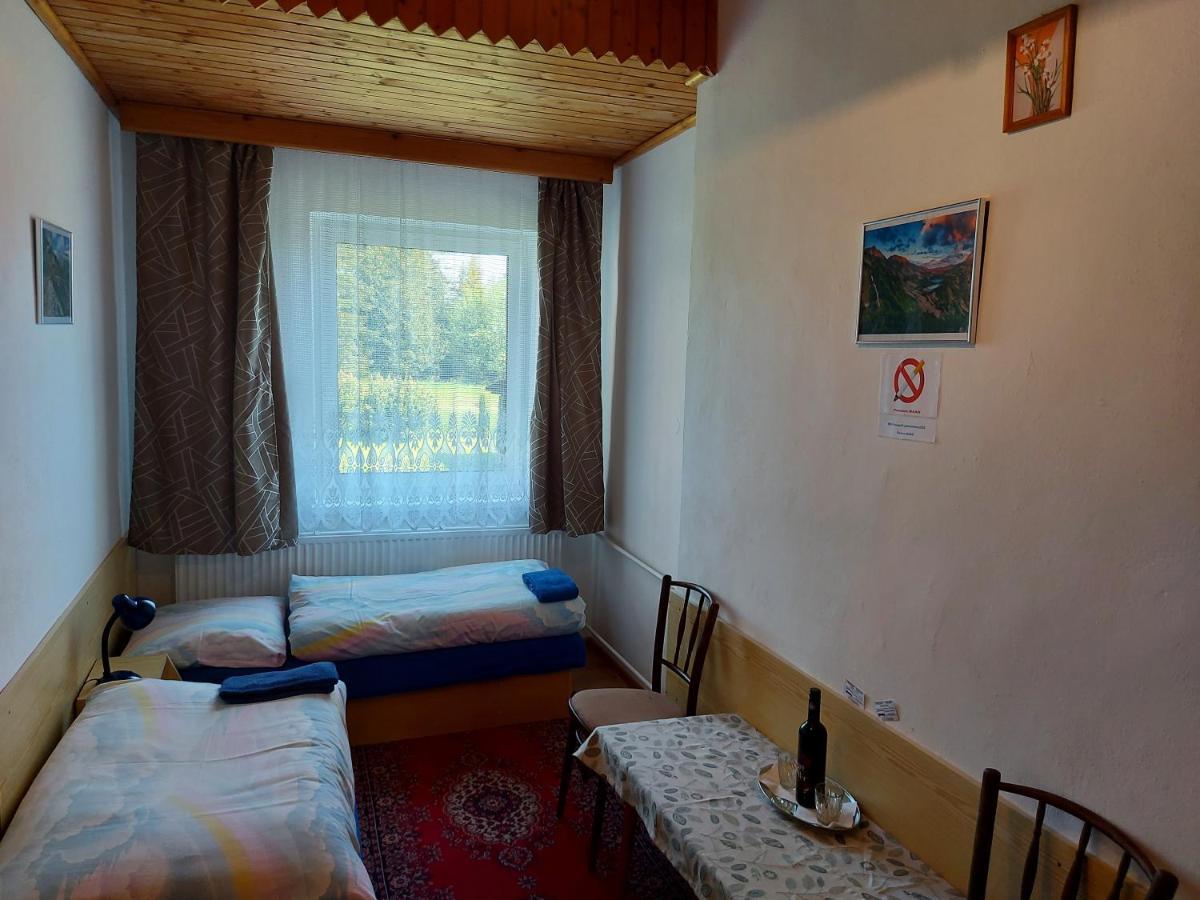 Pension Maan Tatranska Strba Esterno foto