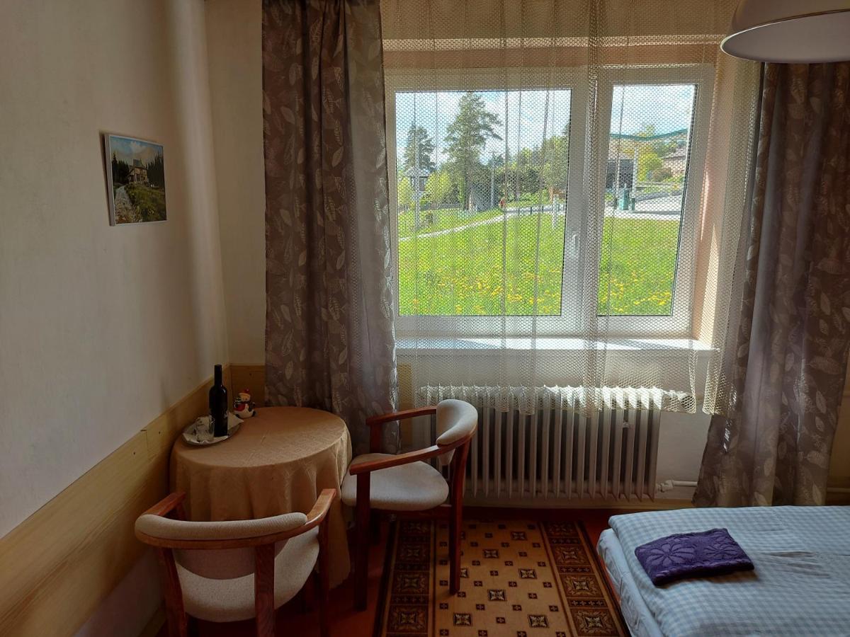 Pension Maan Tatranska Strba Esterno foto