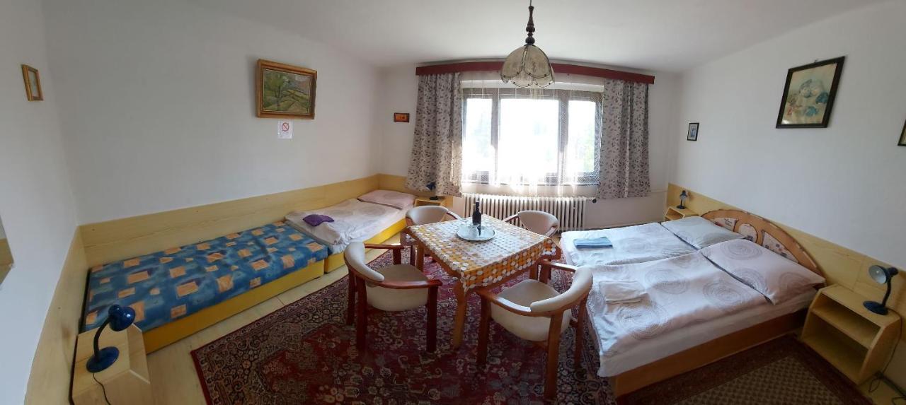 Pension Maan Tatranska Strba Esterno foto